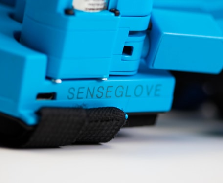 SenseGlove company and product background